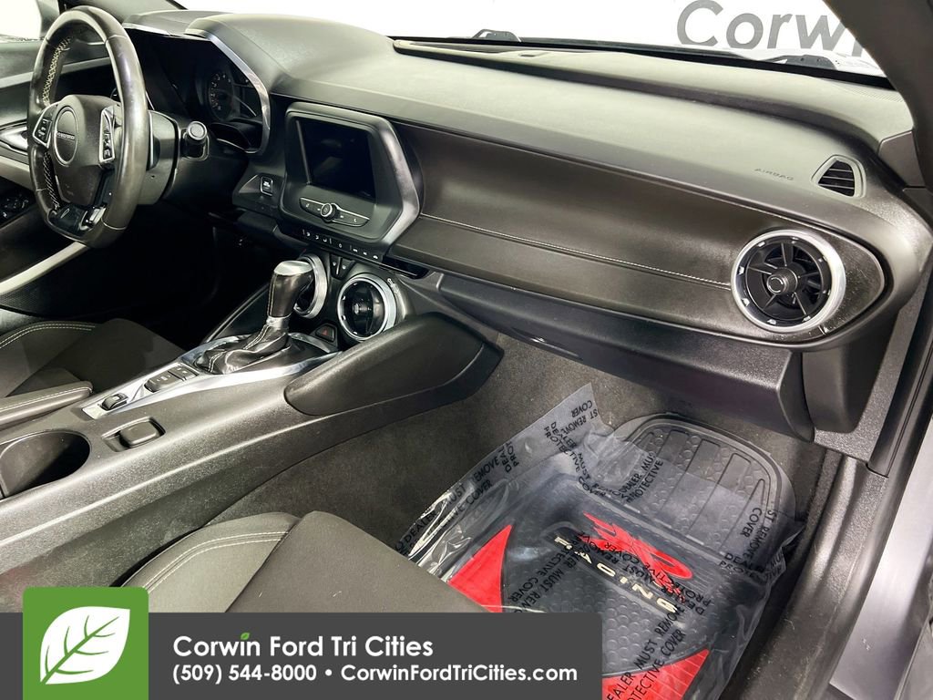 Used 2020 Chevrolet Camaro LT RWD image 25
