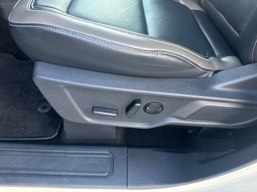 Used 2025 Ford Bronco Outer Banks image 28