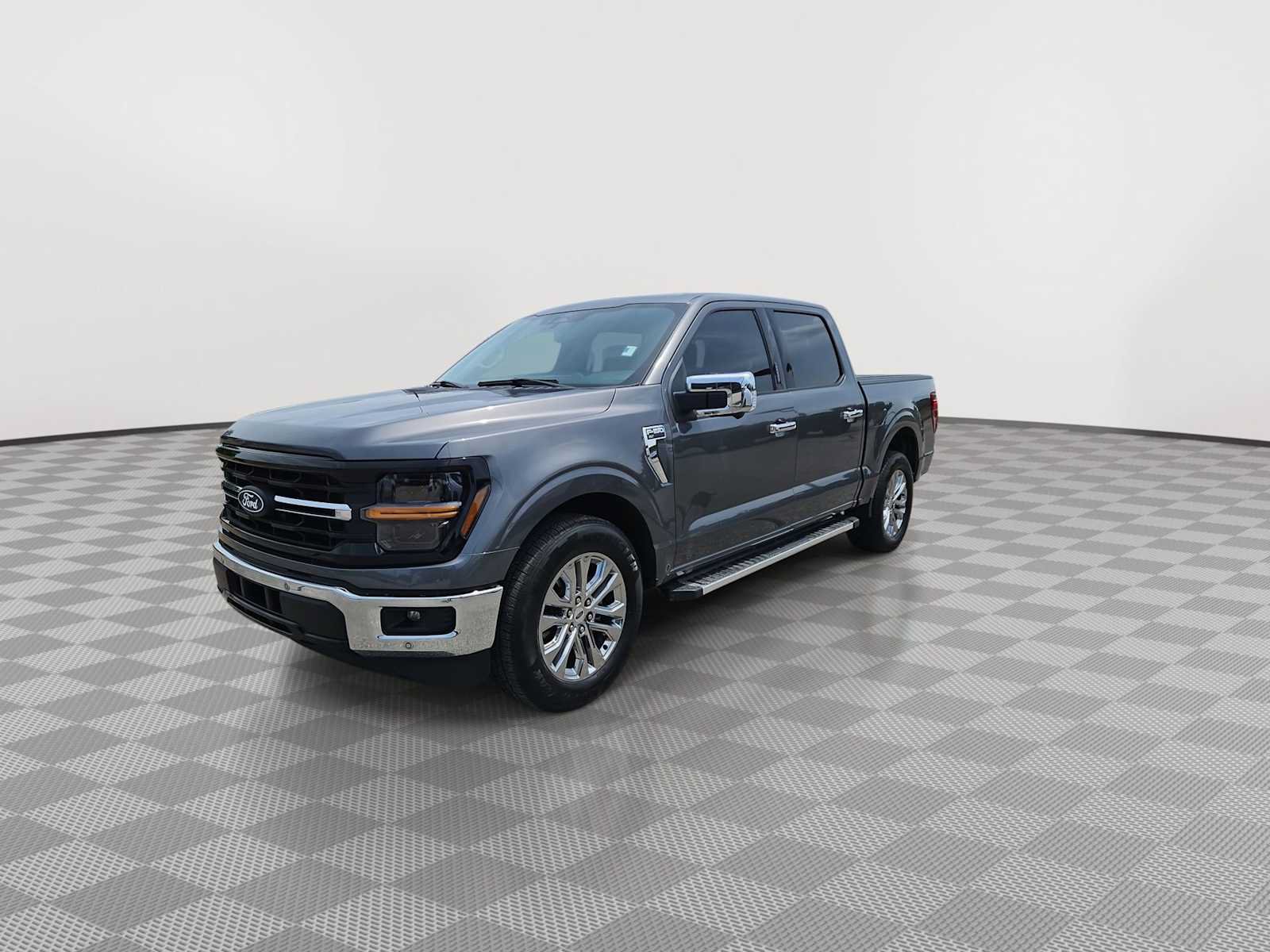 Used 2024 Ford F150 XLT w/ Equipment Group 302A MID RWD image 4