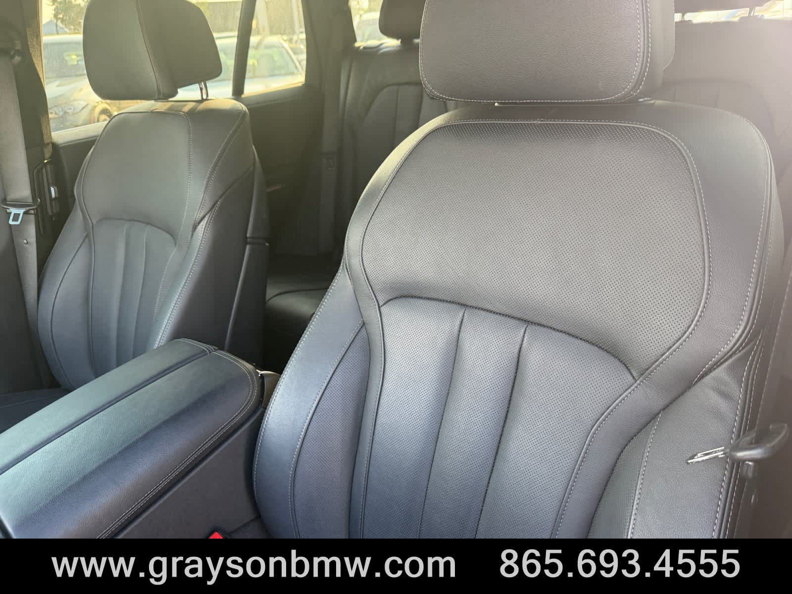 Used 2021 BMW X5 xDrive40i w/ Premium Package 3 AWD/4WD image 13