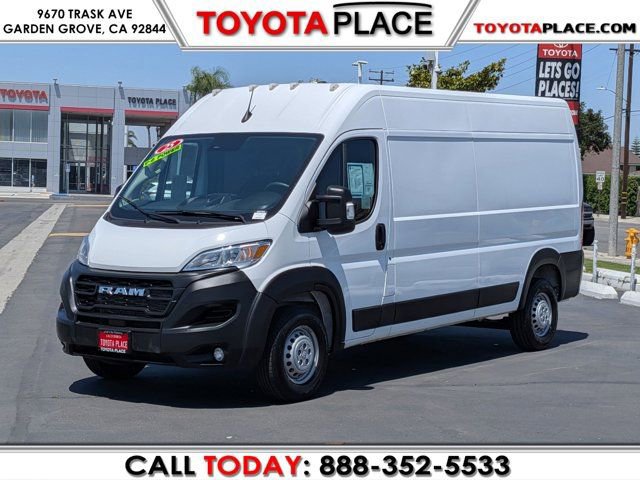 Used 2025 RAM ProMaster 2500 w/ Convenience Group FWD image 1