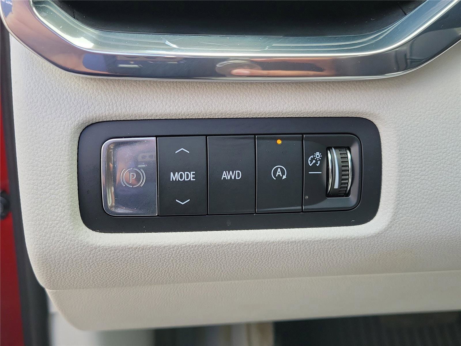 Used 2024 GMC Acadia Denali w/ LPO, Floor Liner Package AWD/4WD image 22