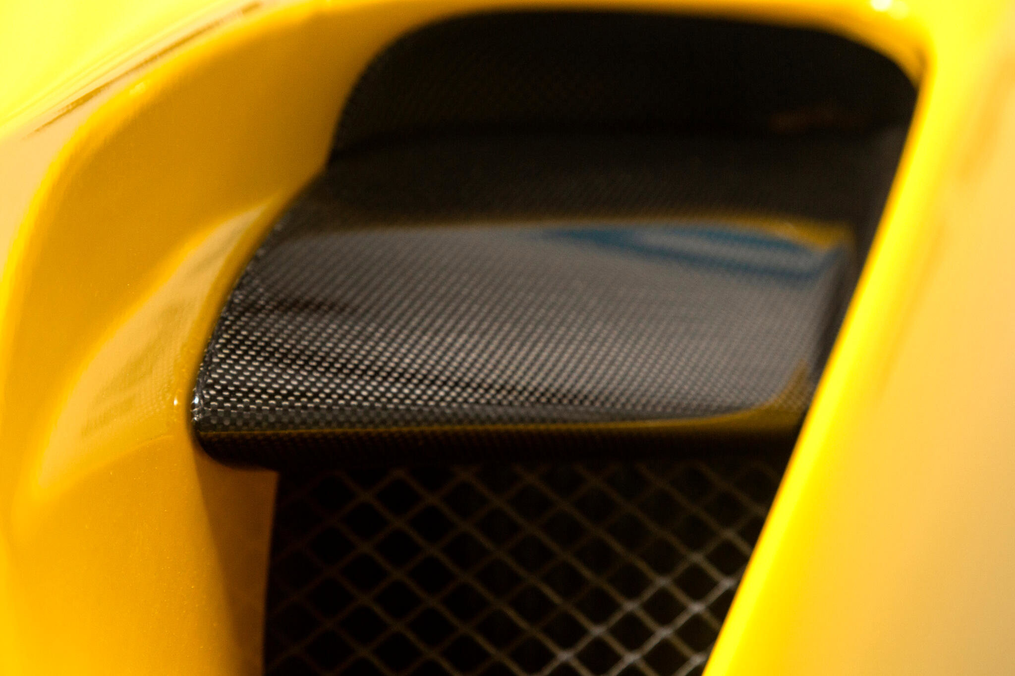 Used 2016 Ferrari 488 GTB image 25