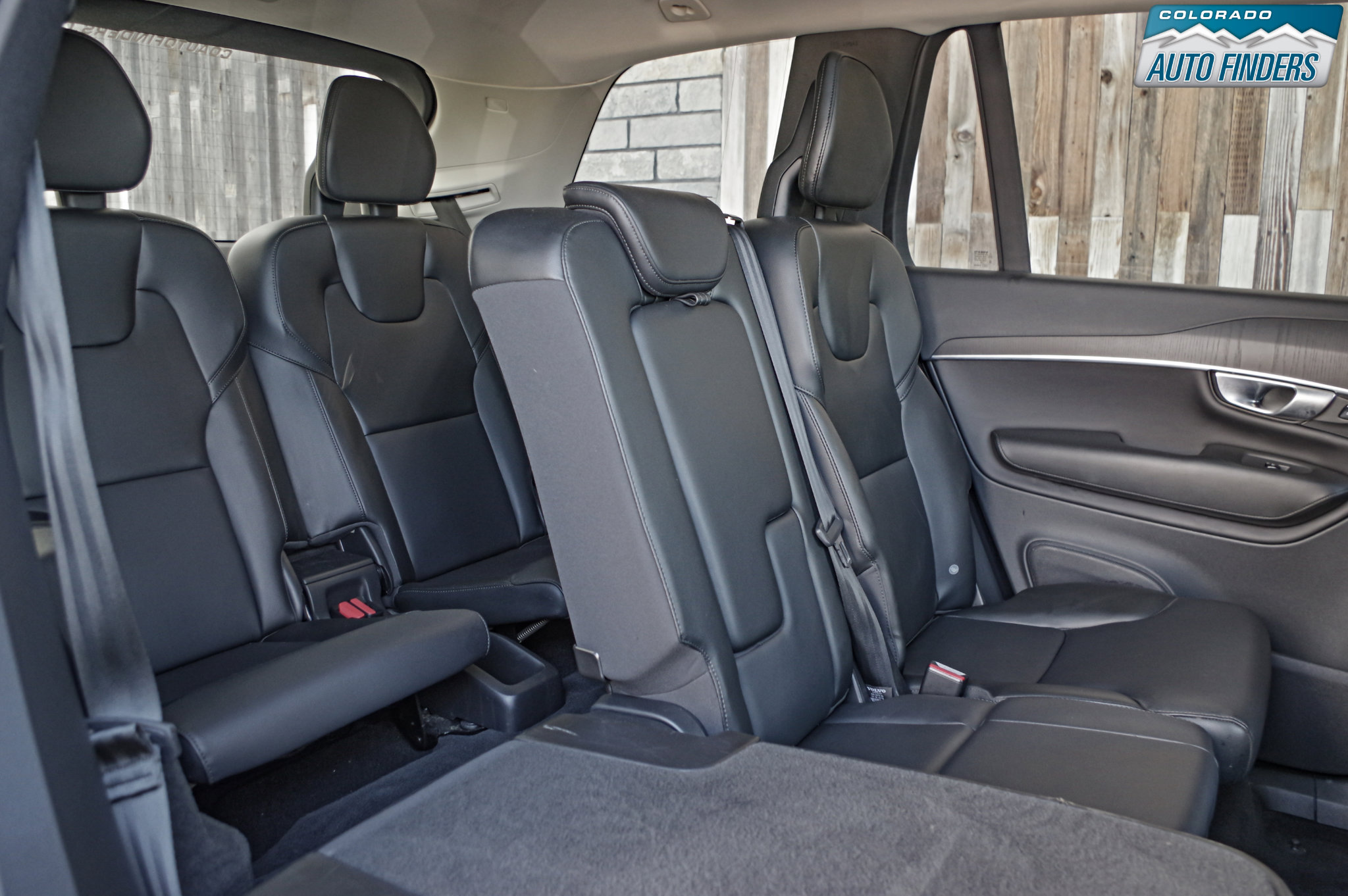 Used 2020 Volvo XC90 T5 Momentum image 24