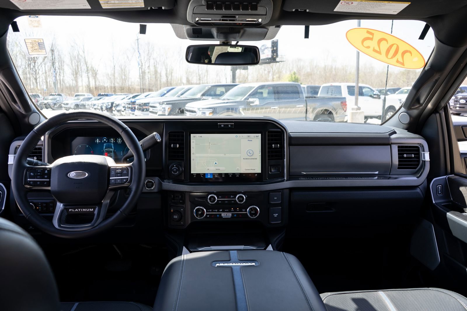 Used 2025 Ford F450 Platinum w/ FX4 Off-Road Package image 34