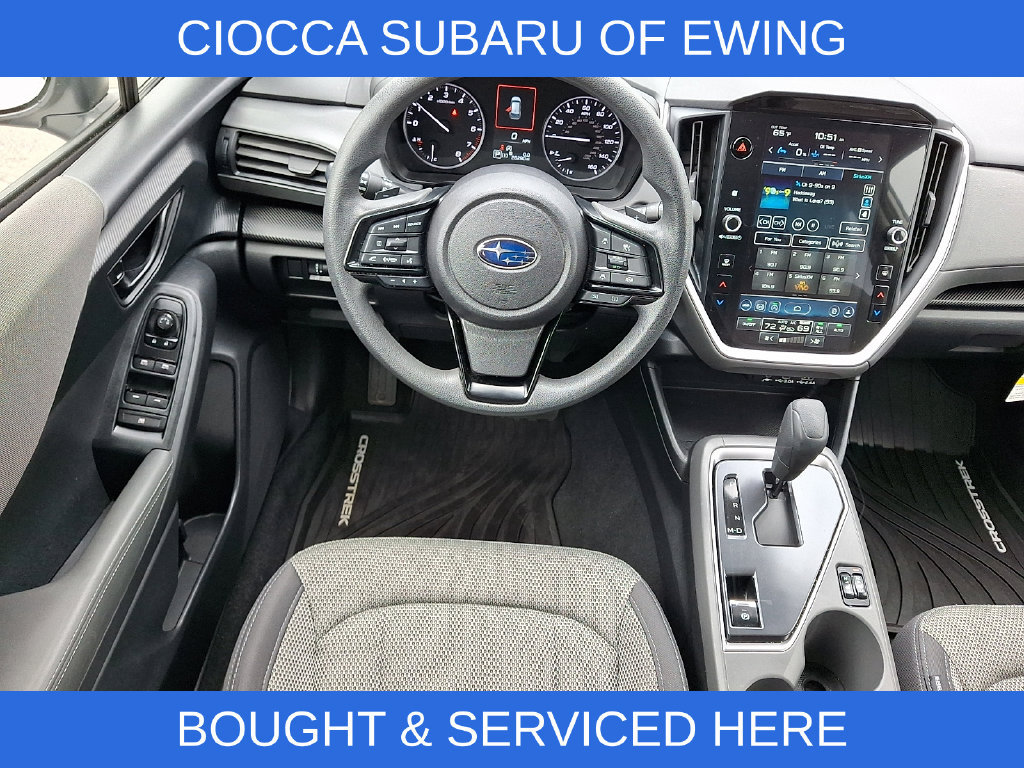 Used 2024 Subaru Crosstrek 2.0i Premium AWD/4WD image 2