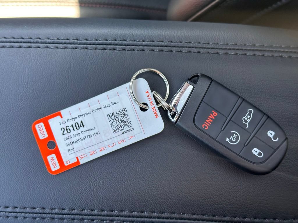 New 2026 Jeep Compass Trailhawk w/ Sun, Sound & Navigation Group AWD/4WD image 40