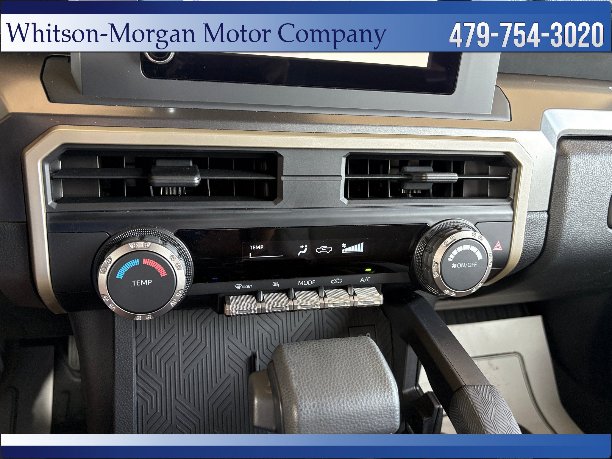Used 2025 Toyota Tacoma SR5 AWD/4WD image 24