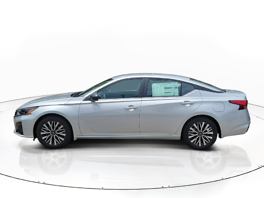 New 2026 Nissan Altima 2.5 SV FWD image 5