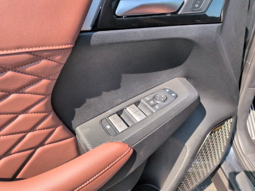 New 2026 Mitsubishi Outlander SEL AWD/4WD image 18