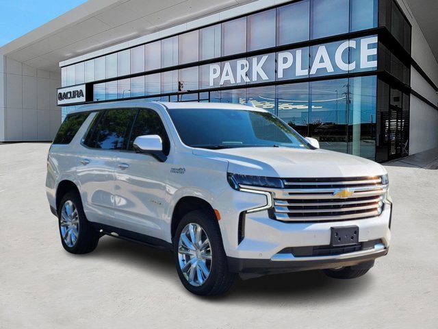 Used 2023 Chevrolet Tahoe High Country image 2