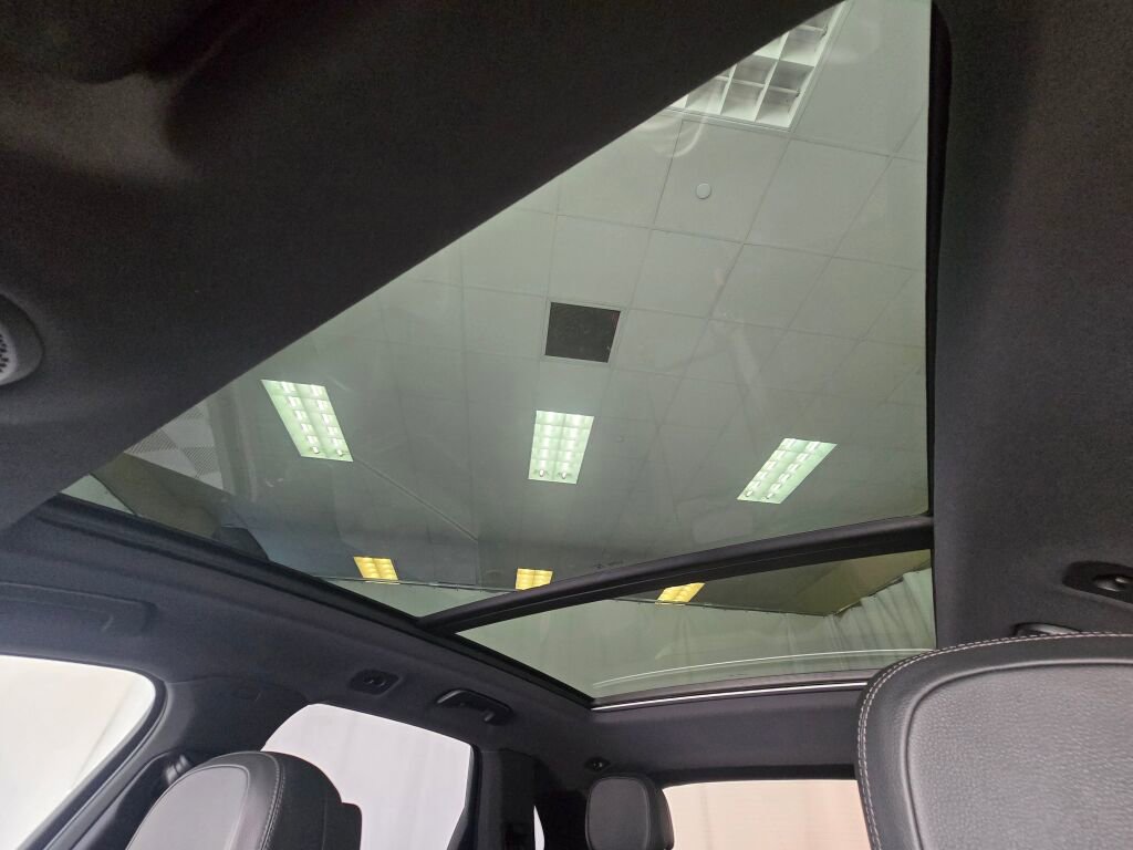 Certified 2025 Porsche Cayenne image 43