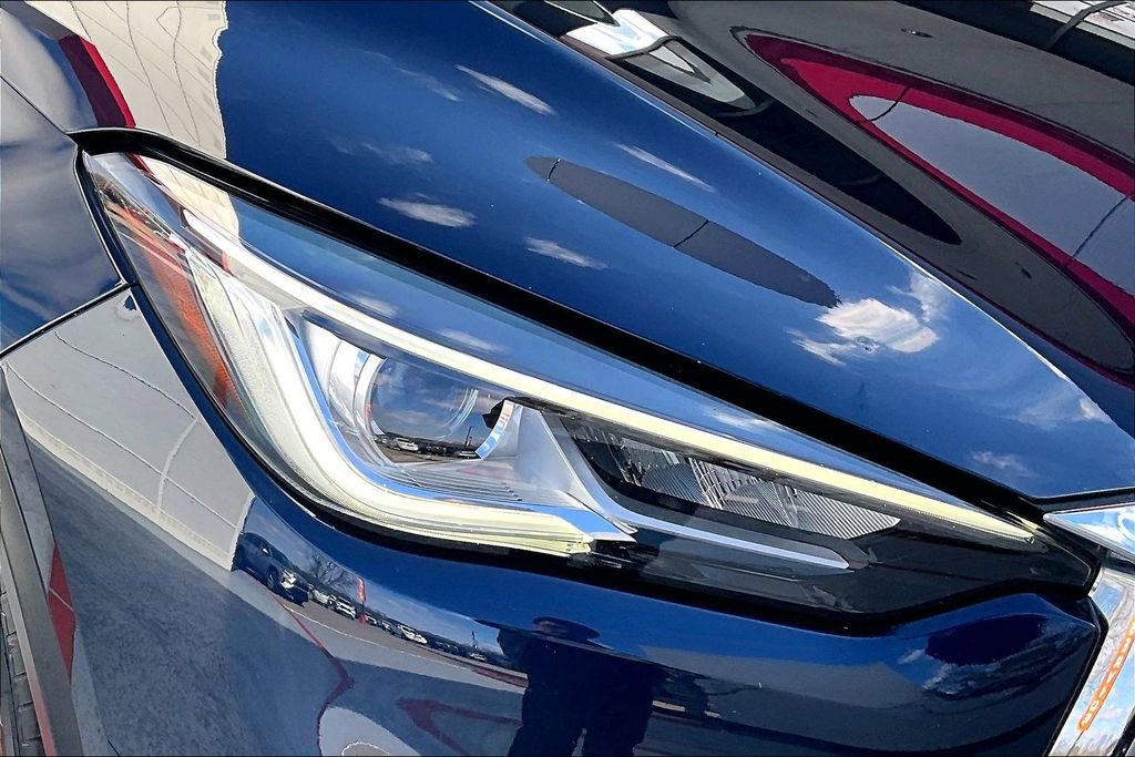 Used 2023 INFINITI QX50 Luxe image 30