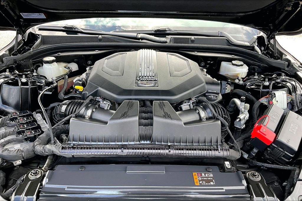 Used 2023 Cadillac CT5 V w/ Premium Package RWD image 31