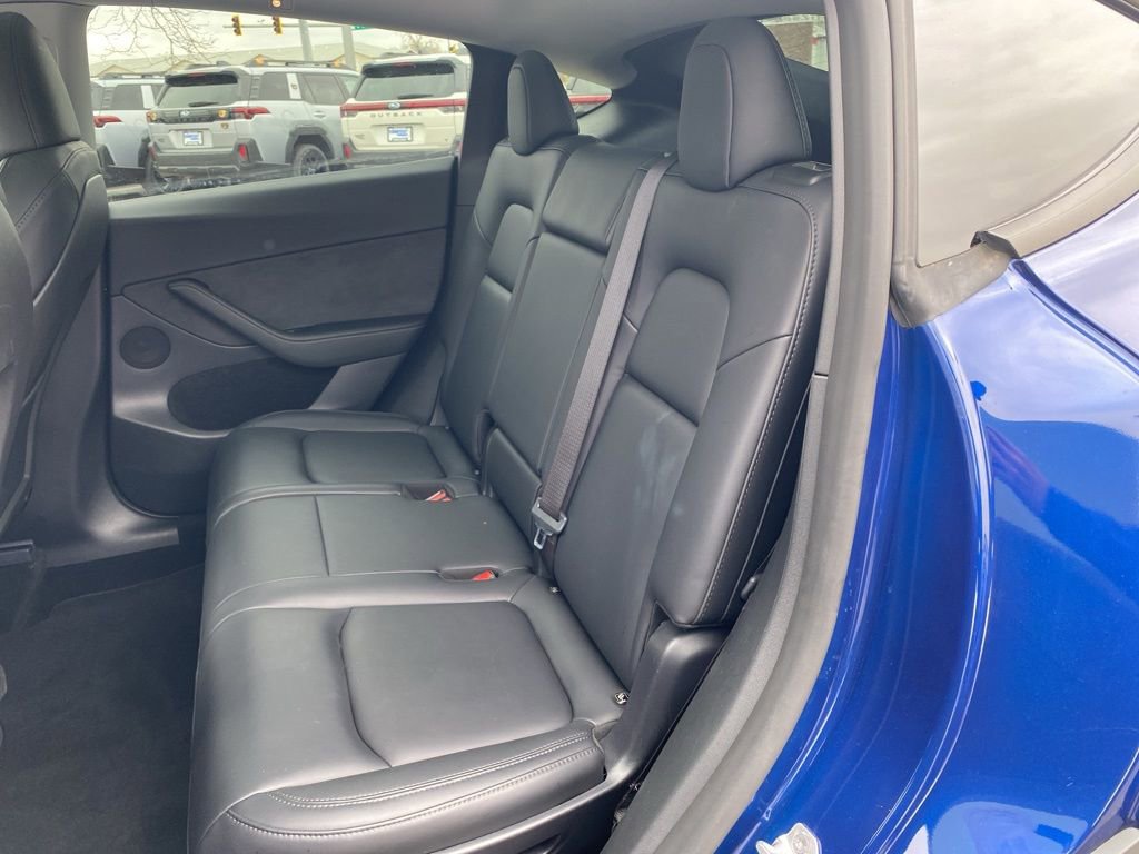 Used 2024 Tesla Model Y Long Range AWD/4WD image 10