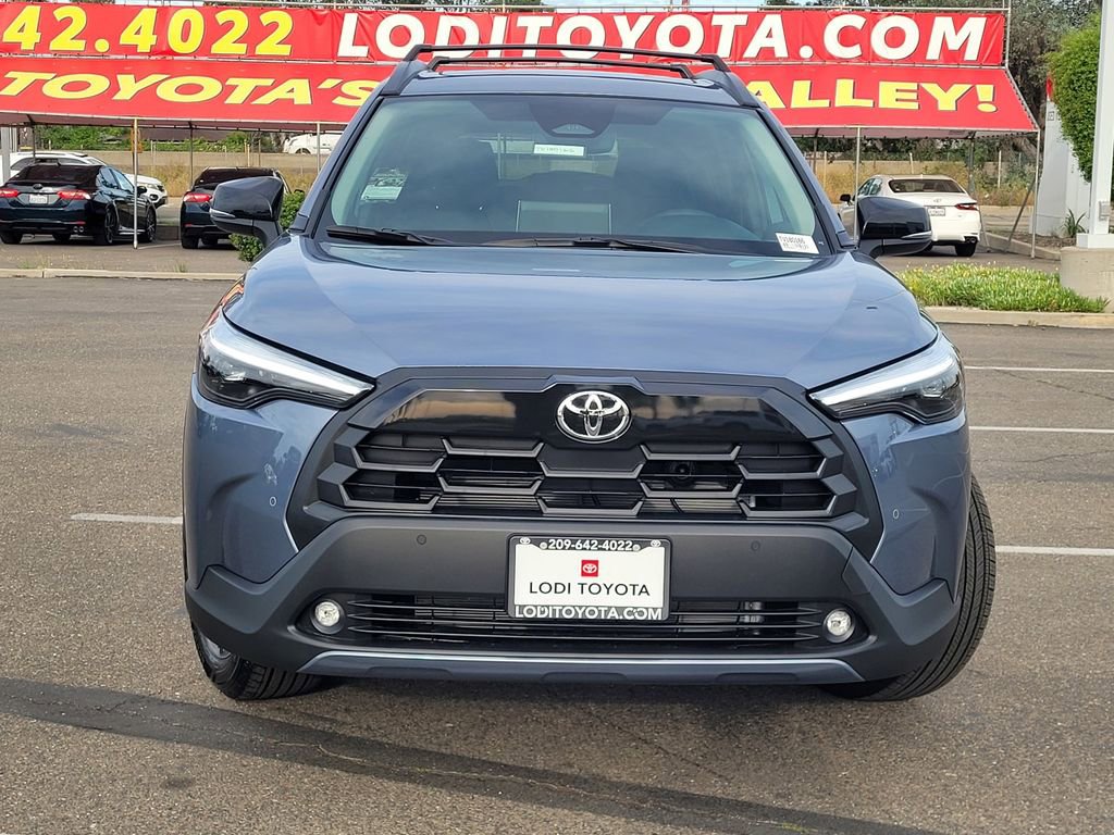 New 2026 Toyota Corolla Cross XLE image 2