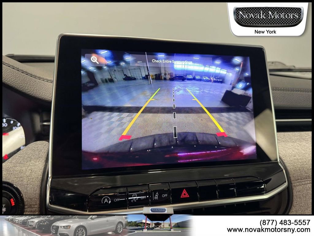 Used 2022 Jeep Compass Latitude image 20