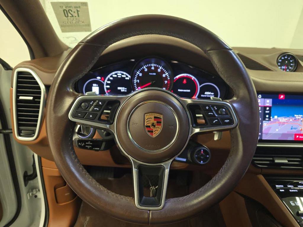 Used 2021 Porsche Cayenne Coupe image 6