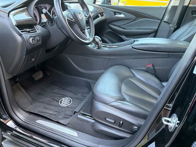 Used 2019 Buick Envision Essence image 9