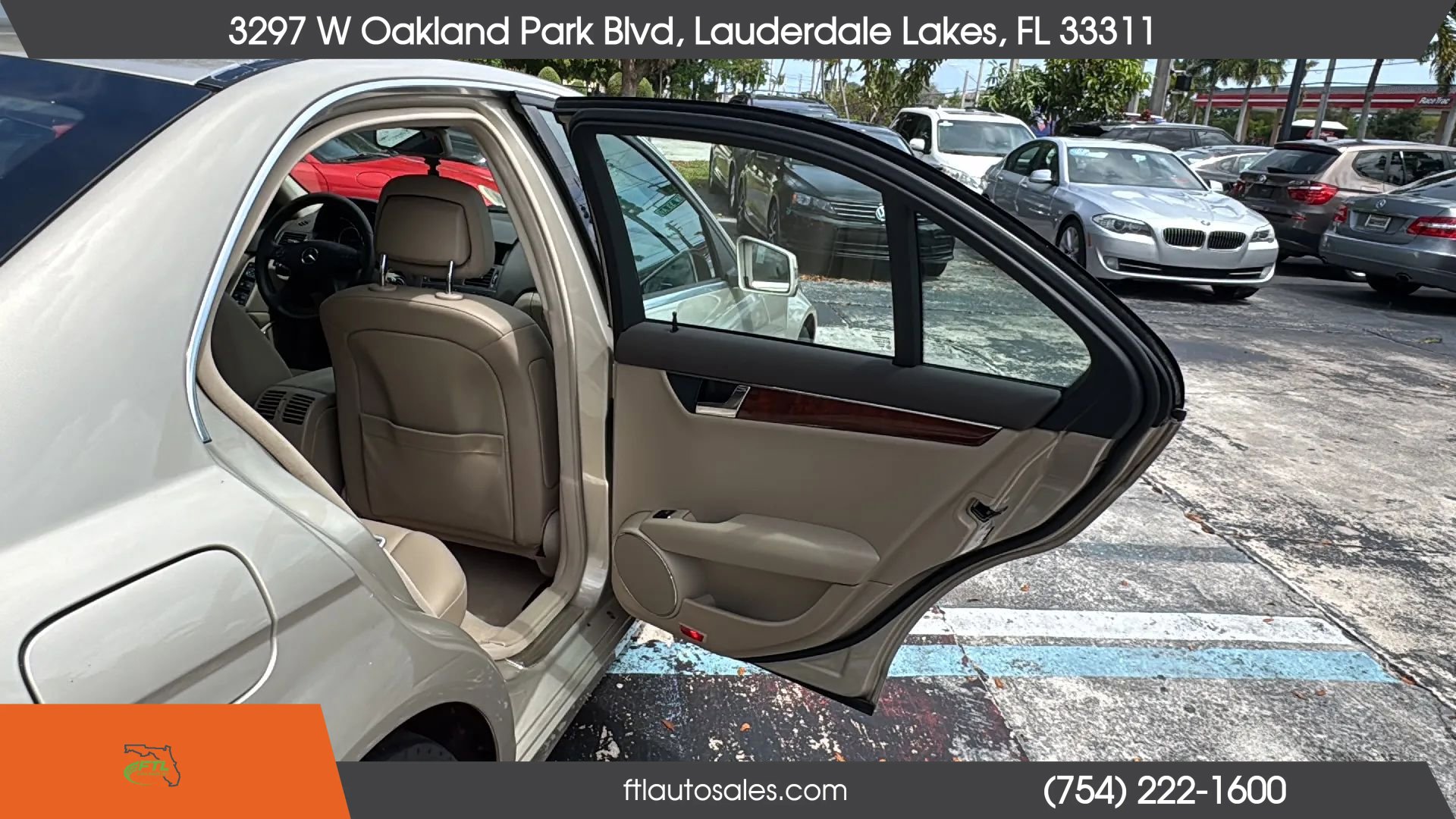 Used 2011 Mercedes-Benz C 300 Sedan image 36