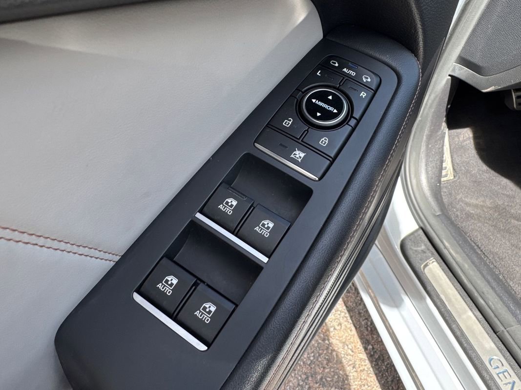 Used 2018 Genesis G80 3.3T Sport image 35