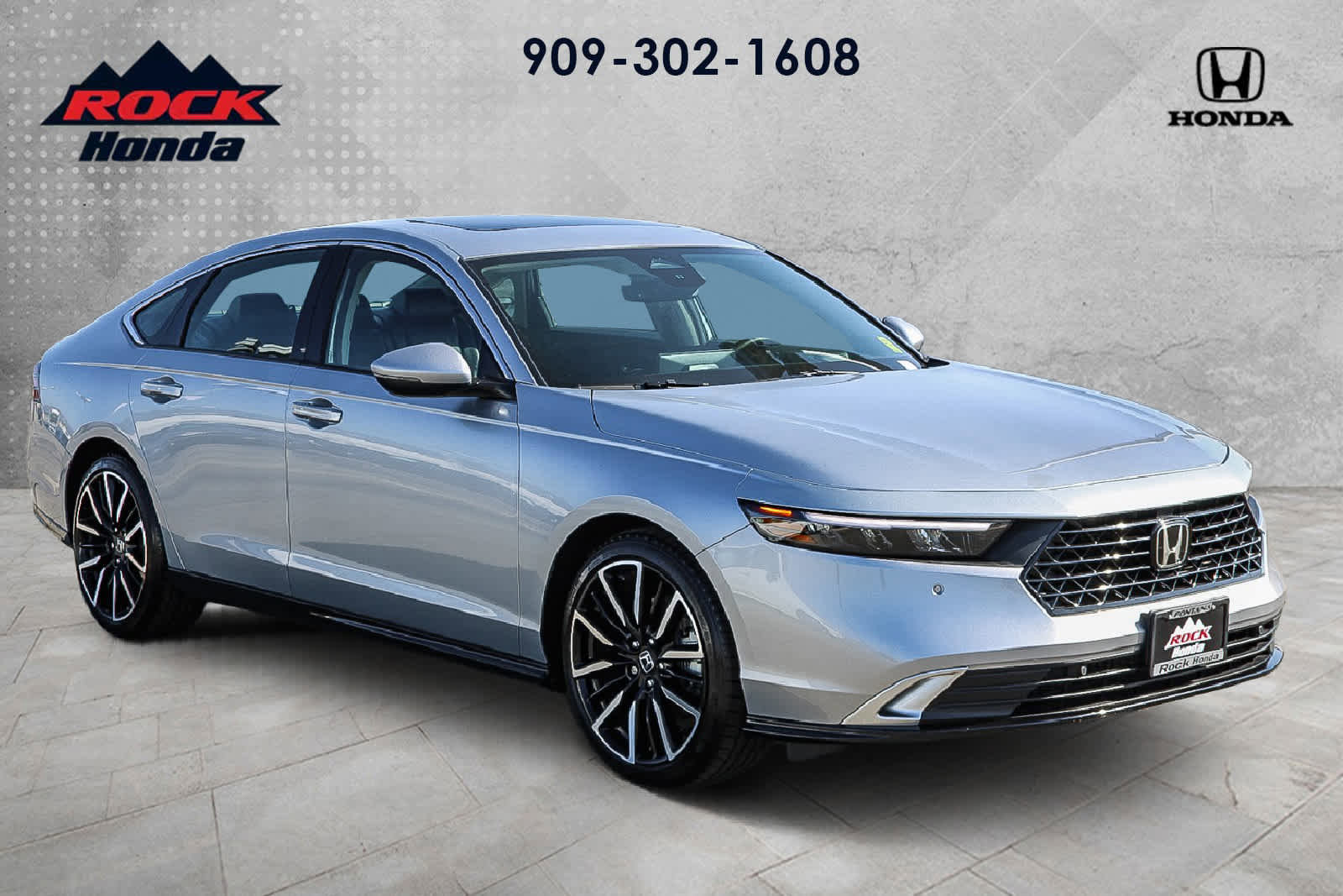 Certified 2025 Honda Accord Touring image 3