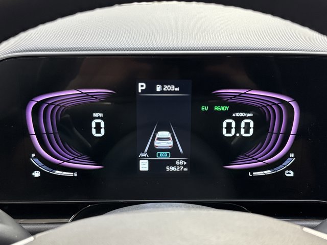 Used 2023 Kia Niro SX image 19