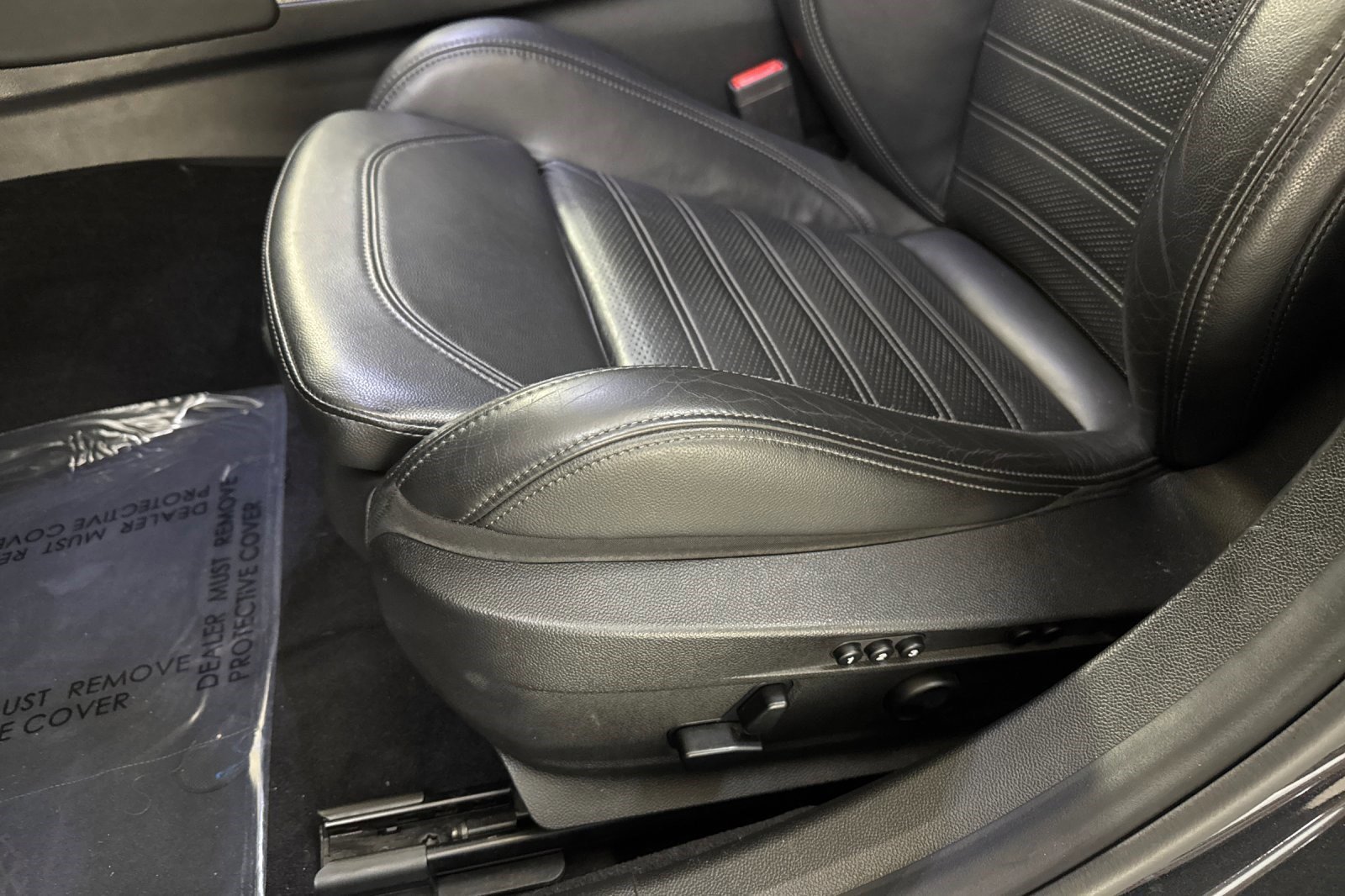 Used 2019 Alfa Romeo Giulia Ti Sport w/ Quick Order Package 22U Sport RWD image 14