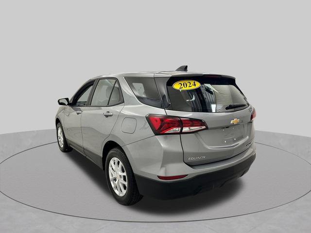 Used 2024 Chevrolet Equinox LS w/ LPO, Floor Liner Package AWD/4WD image 6