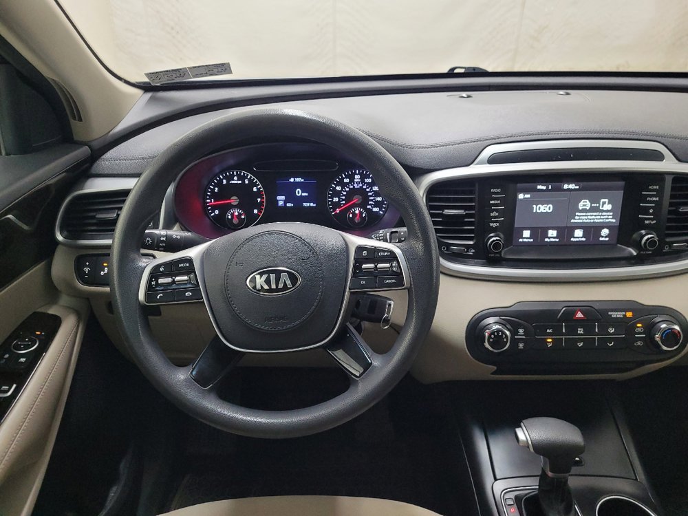 Used 2020 Kia Sorento LX FWD image 22