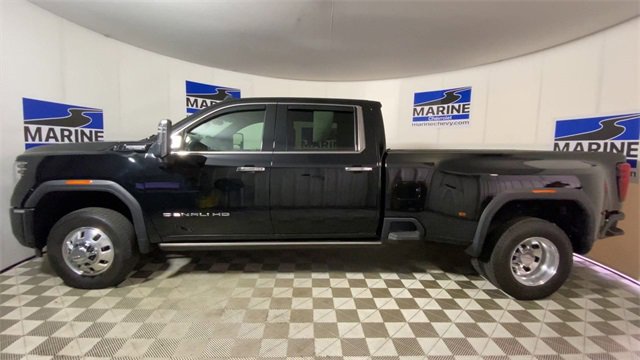 Certified 2024 GMC Sierra 3500 Denali Ultimate image 7