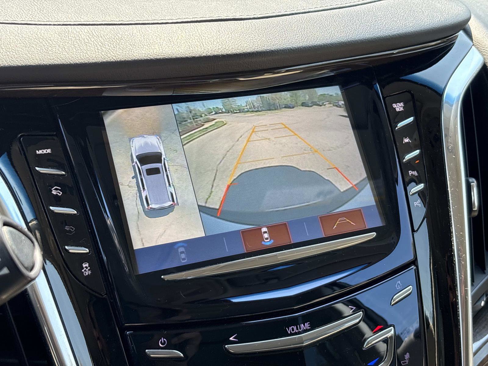 Used 2018 Cadillac Escalade Premium Luxury image 24