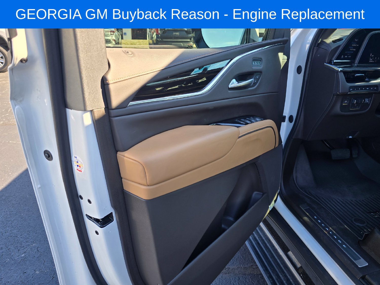 Used 2024 Cadillac Escalade Sport w/ LPO, ONYX Package AWD/4WD image 16