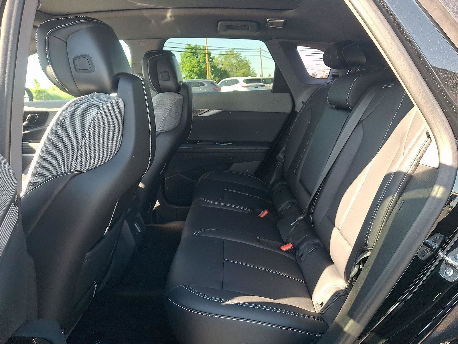 New 2026 Cadillac Optiq Luxury 1 AWD/4WD image 5