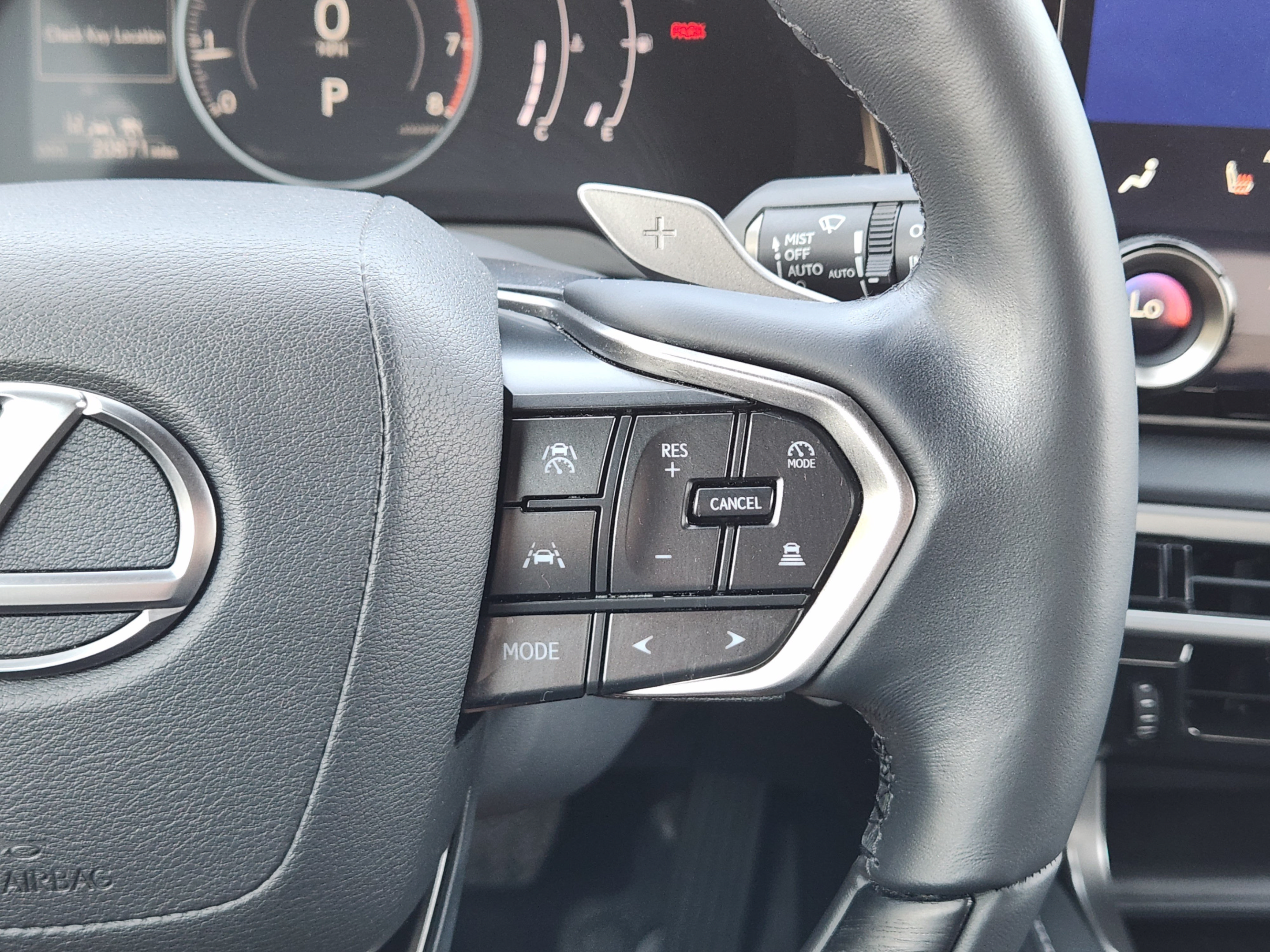Used 2024 Lexus RX 350 Premium Plus w/ Accessory Package (Z1) FWD image 26