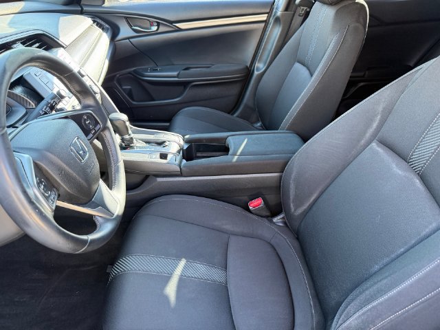 Used 2018 Honda Civic Sport image 10
