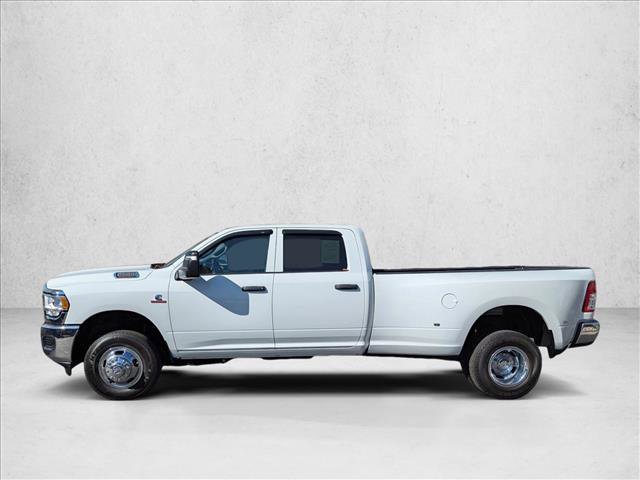 Used 2024 RAM 3500 Tradesman w/ Chrome Appearance Group image 8