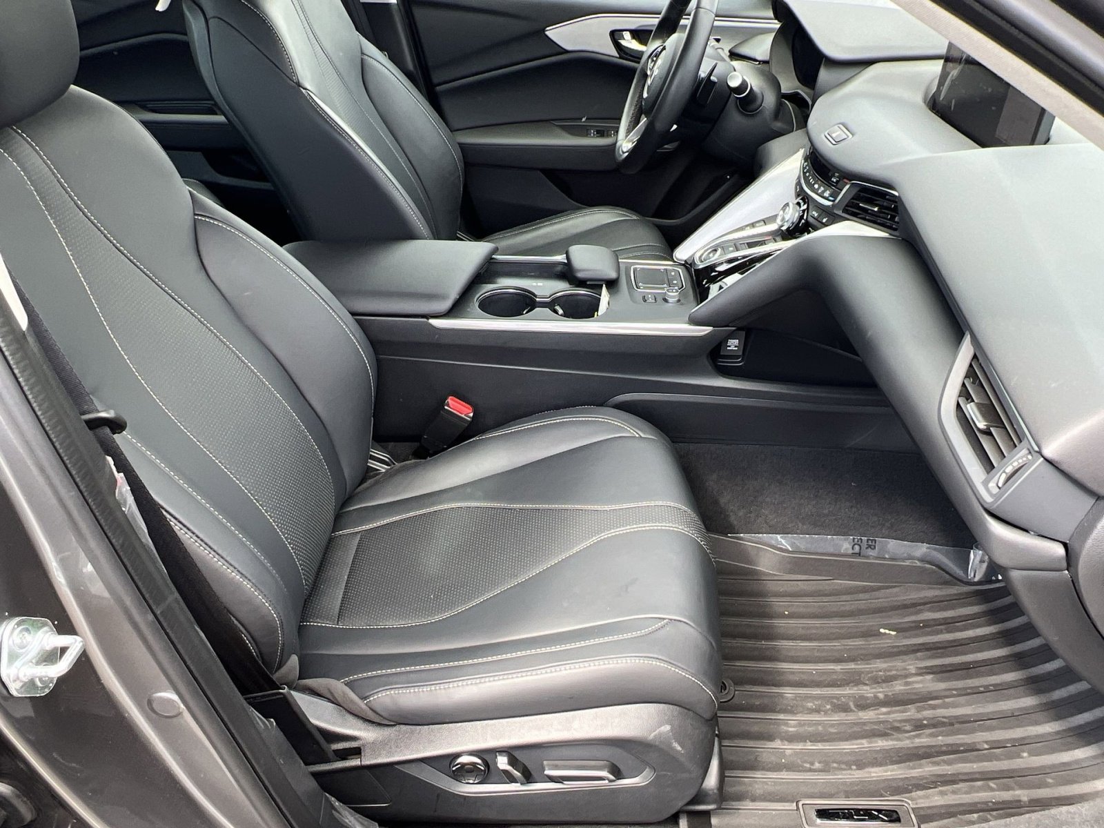 Certified 2025 Acura TLX w/ Technology Package image 26