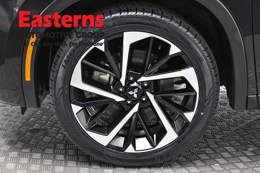 Used 2022 Mitsubishi Outlander SEL AWD/4WD image 33