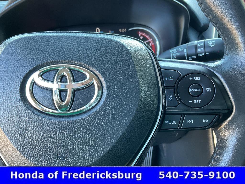 Used 2020 Toyota RAV4 Limited AWD/4WD image 34