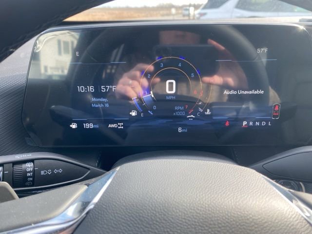 New 2026 Chevrolet Equinox LT w/ Convenience Package II image 11