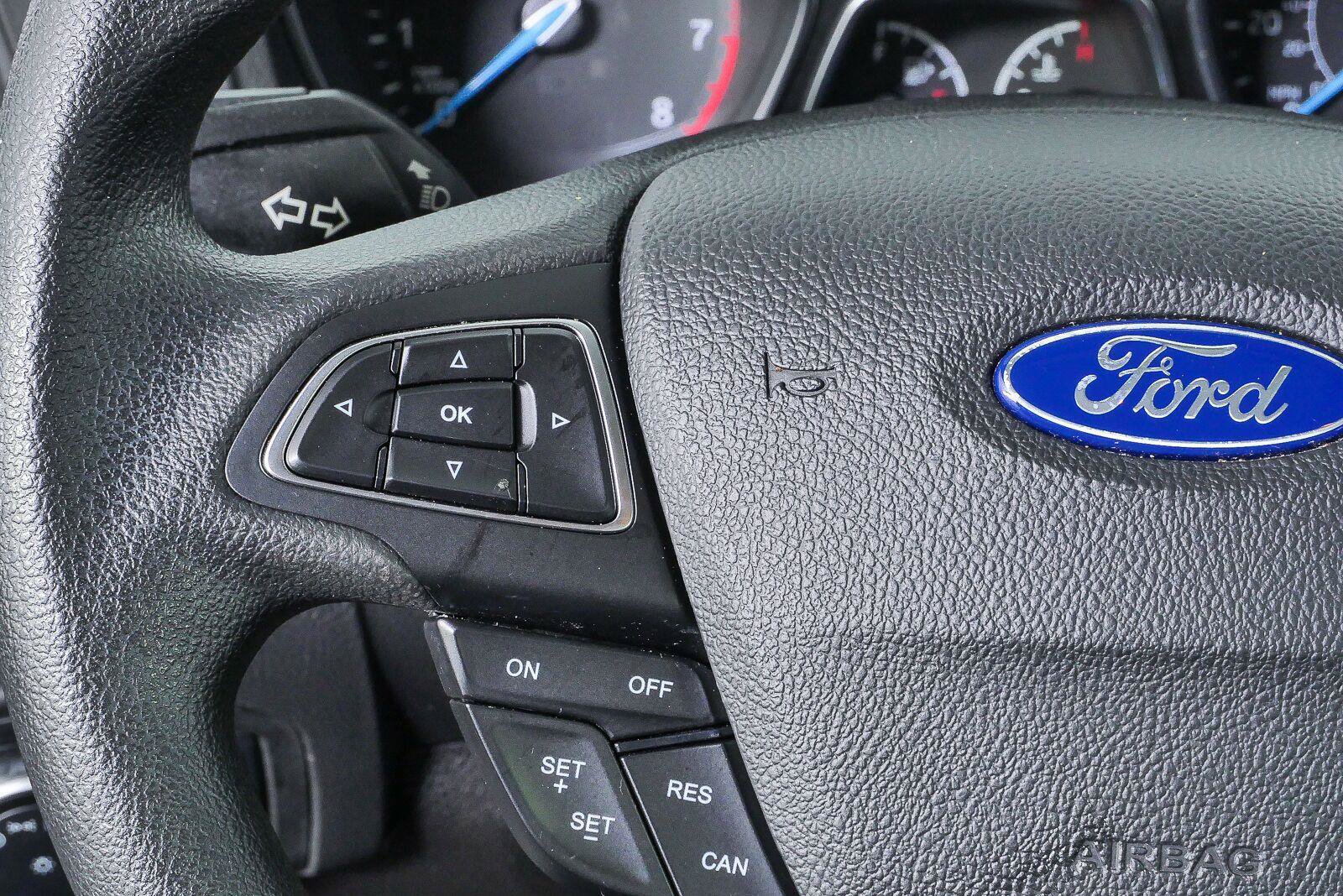 Used 2018 Ford Focus SE FWD image 14