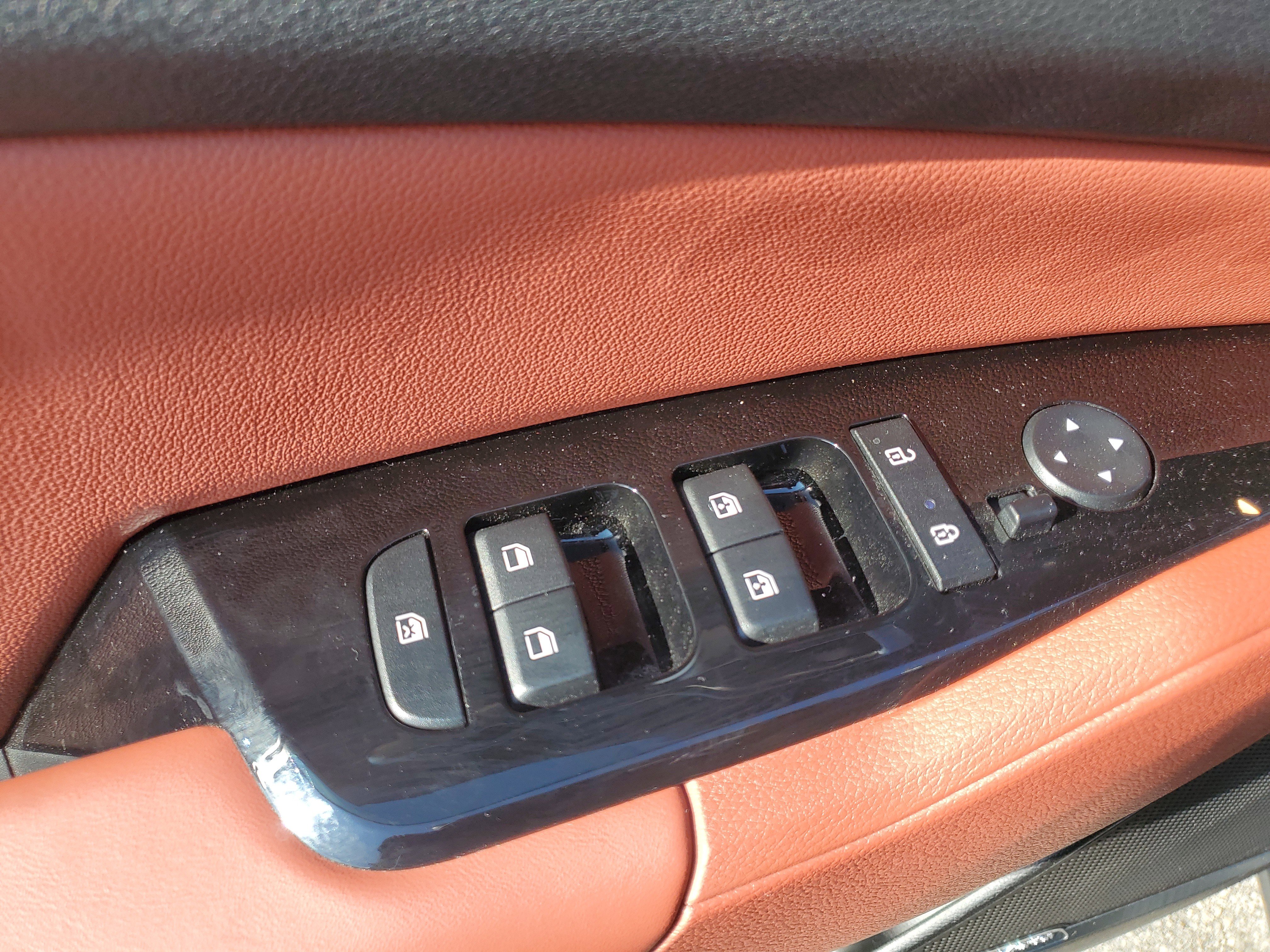 Used 2024 Kia Sportage SX image 18