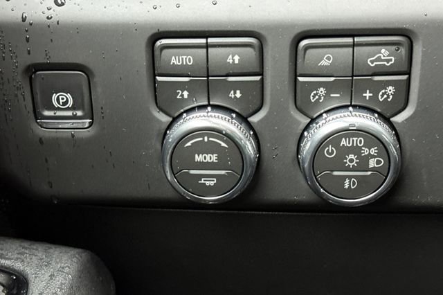 New 2026 GMC Sierra 1500 AT4 w/ AT4 Premium Package image 29