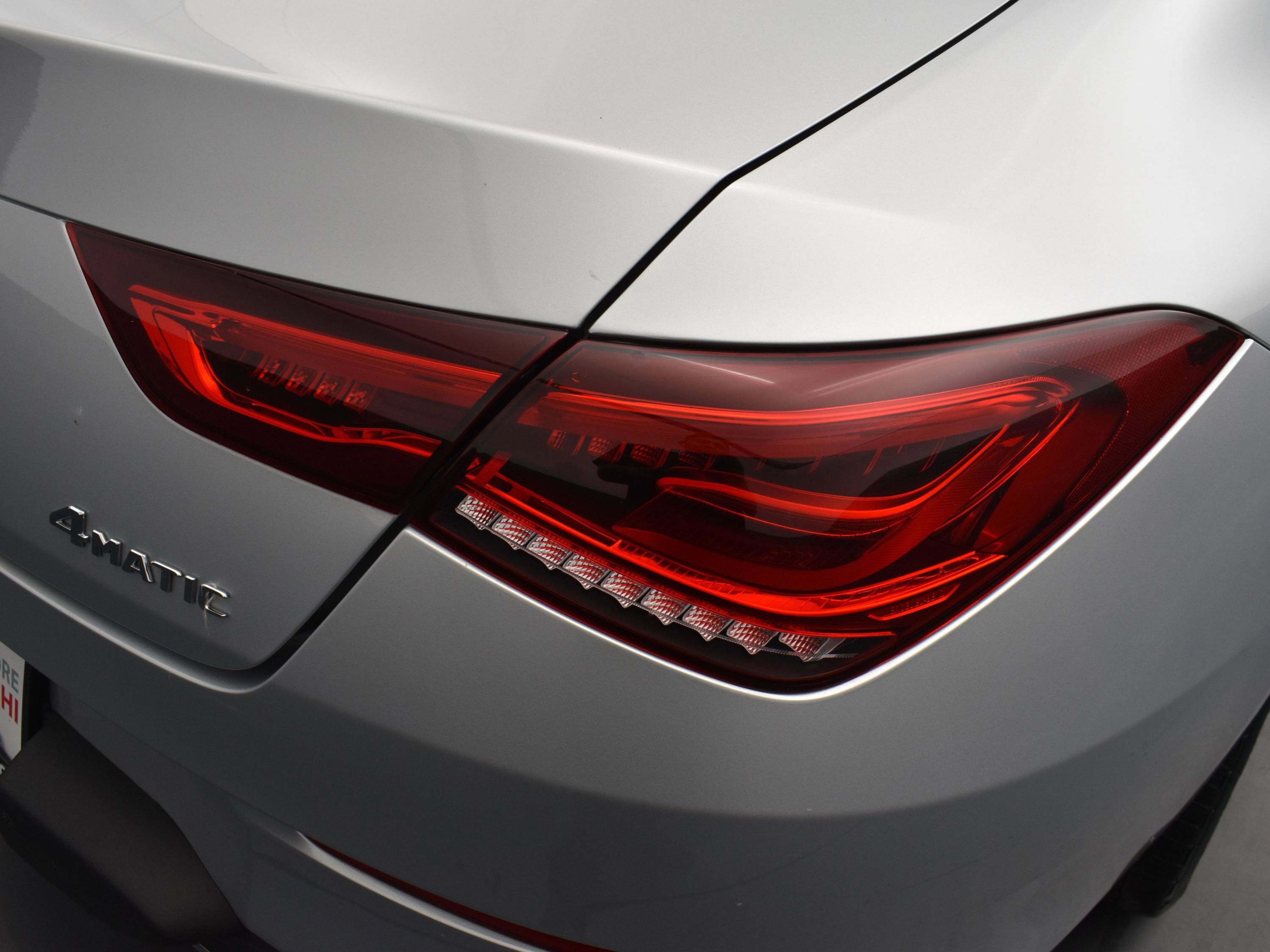 Used 2022 Mercedes-Benz CLA 250 4MATIC image 8