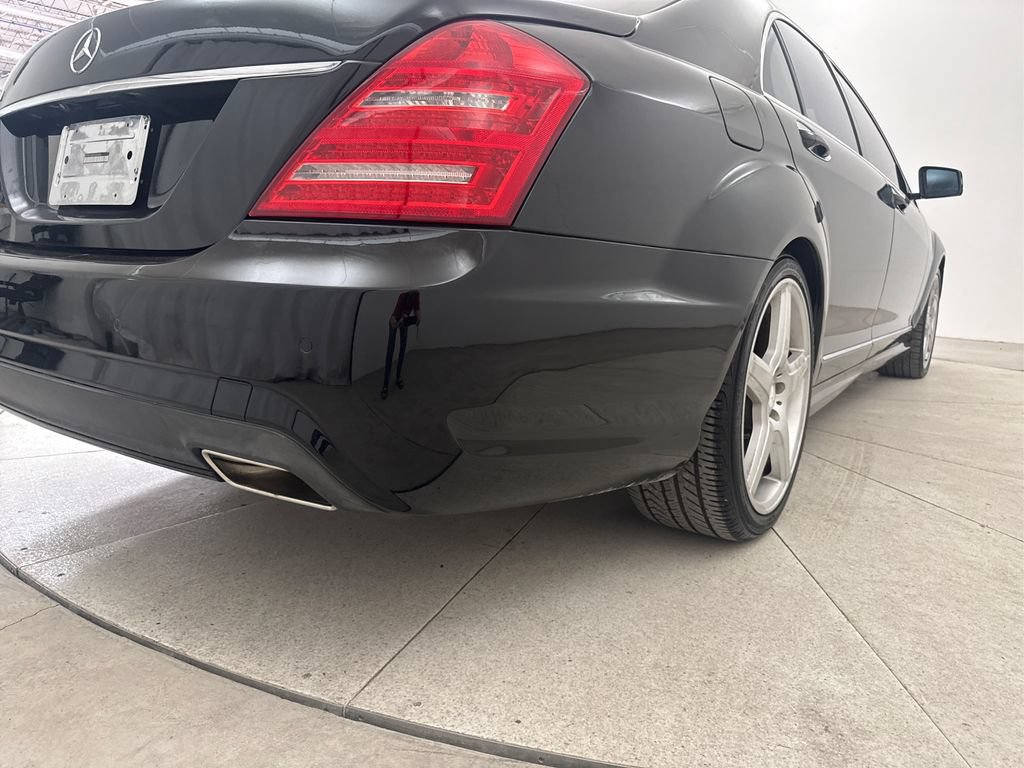 Used 2011 Mercedes-Benz S 550 image 21