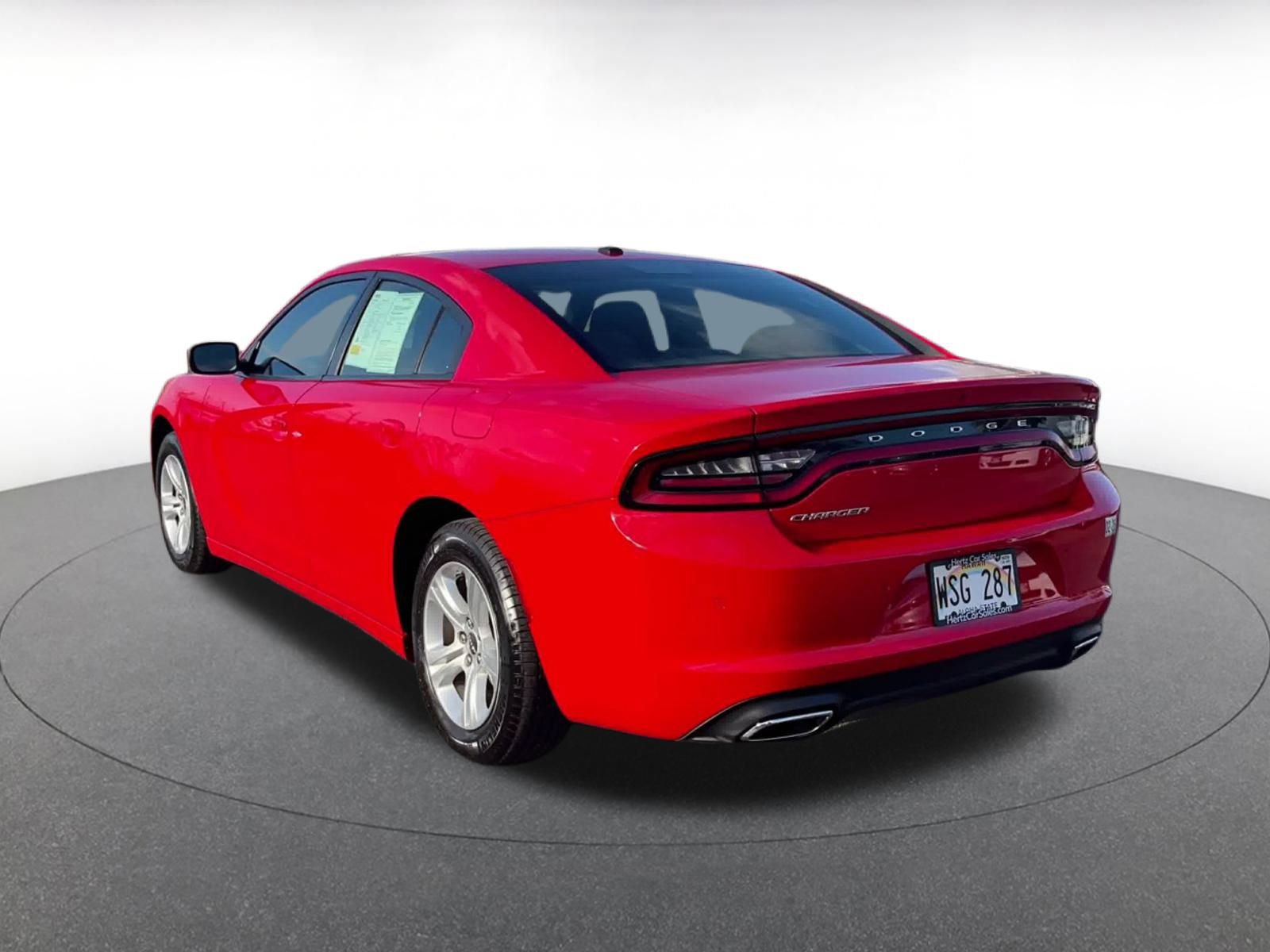 Used 2022 Dodge Charger SXT image 10