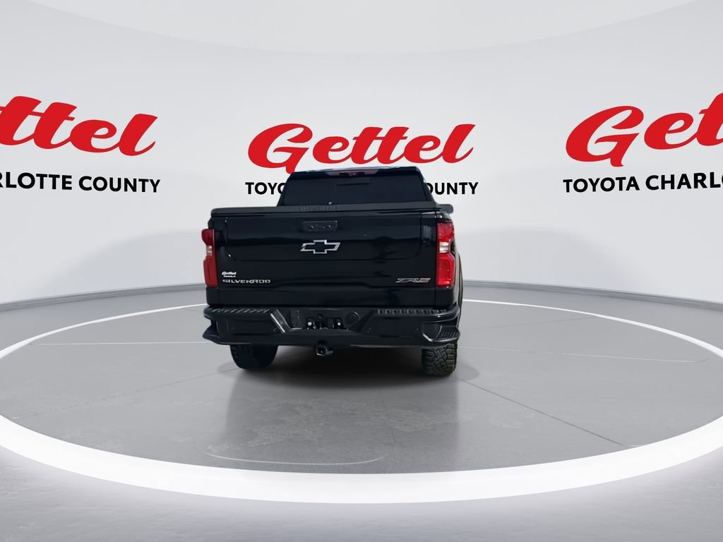 Used 2024 Chevrolet Silverado 1500 ZR2 w/ Technology Package image 7