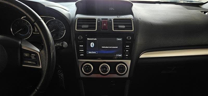 Used 2015 Subaru Crosstrek 2.0i Limited image 10