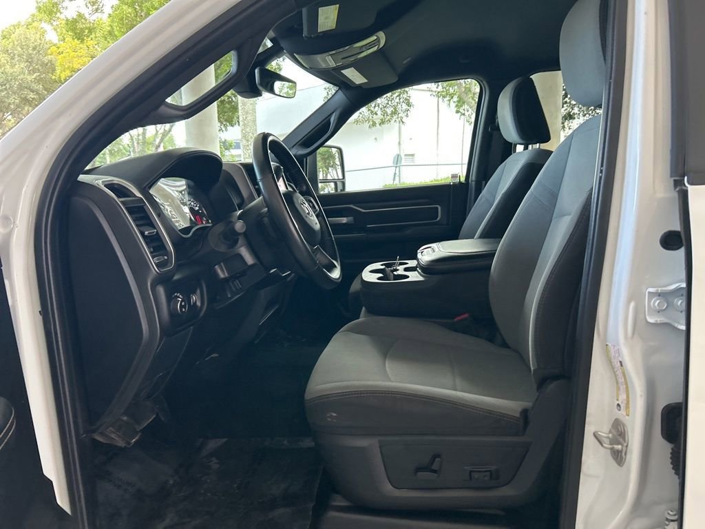 Certified 2024 RAM 2500 Big Horn AWD/4WD image 5